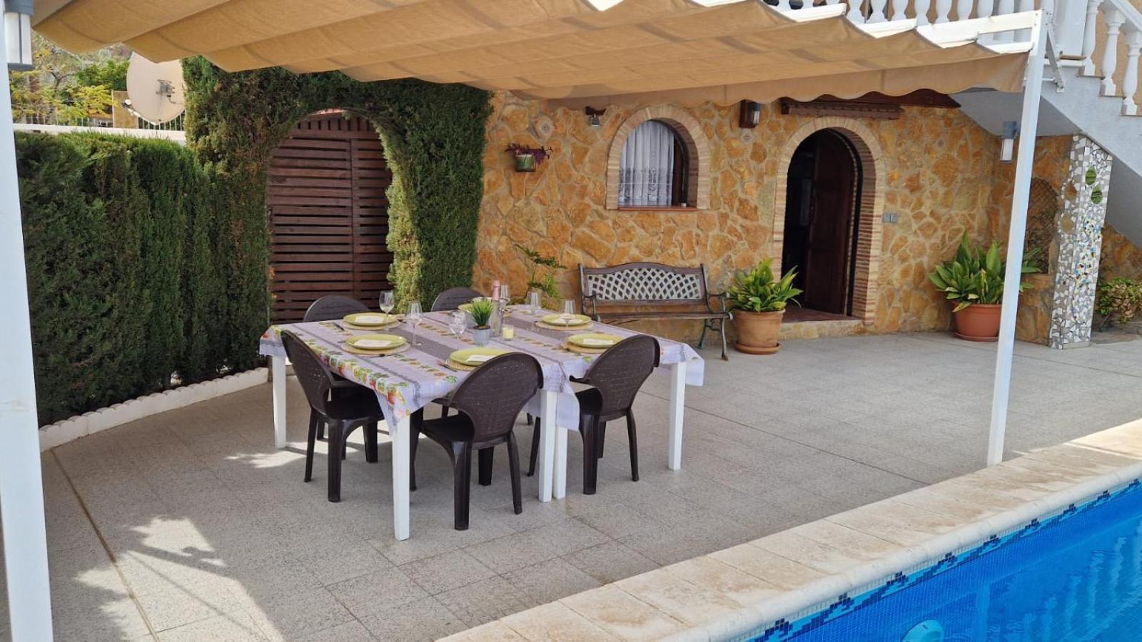 فيلا El Refugio Turís المظهر الخارجي الصورة